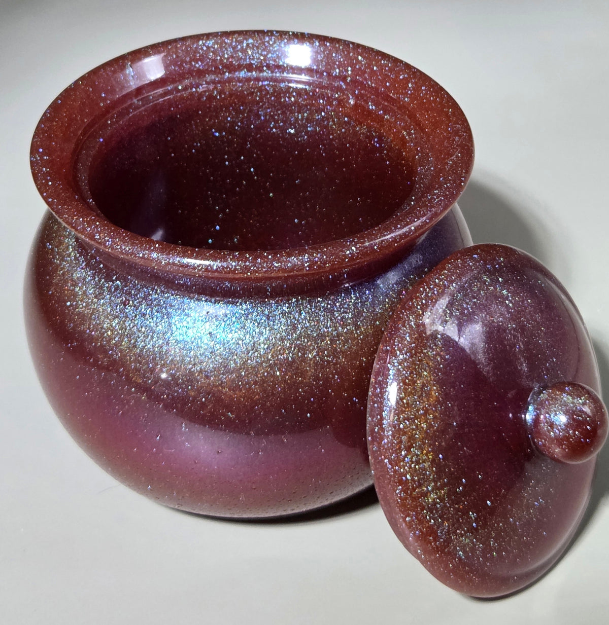 Handcrafted Epoxy Resin Round Jar - Gothic Home Decor & Storage