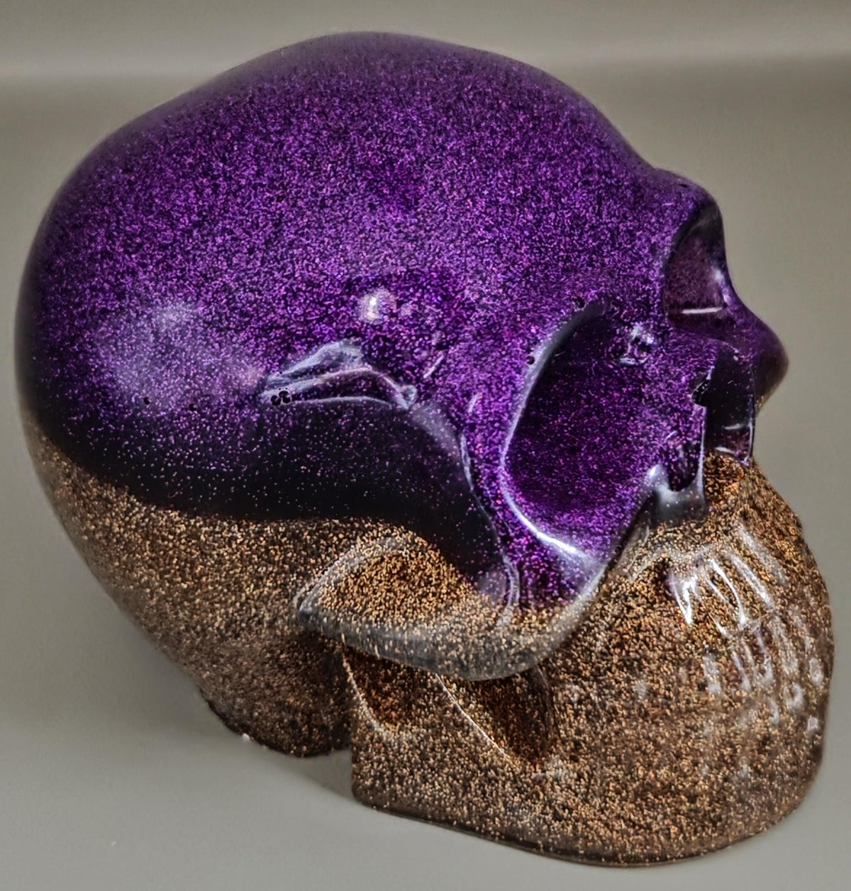 Handcrafted Epoxy Resin Skull - Gothic Home Decor