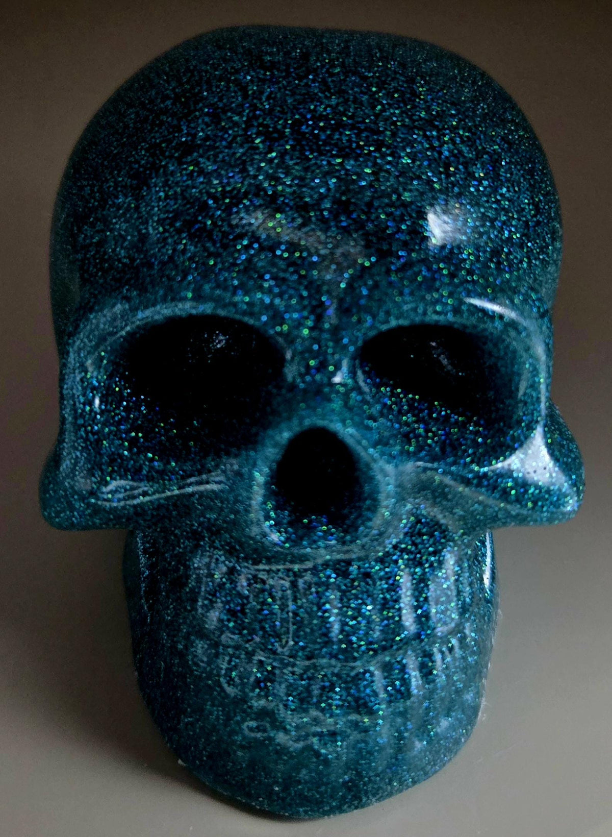 Handcrafted Epoxy Resin Skull - Gothic Home Decor