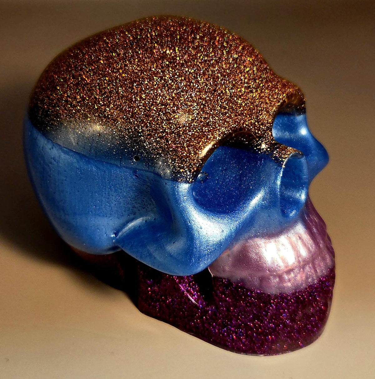 Handcrafted Epoxy Resin Skull - Gothic Home Decor