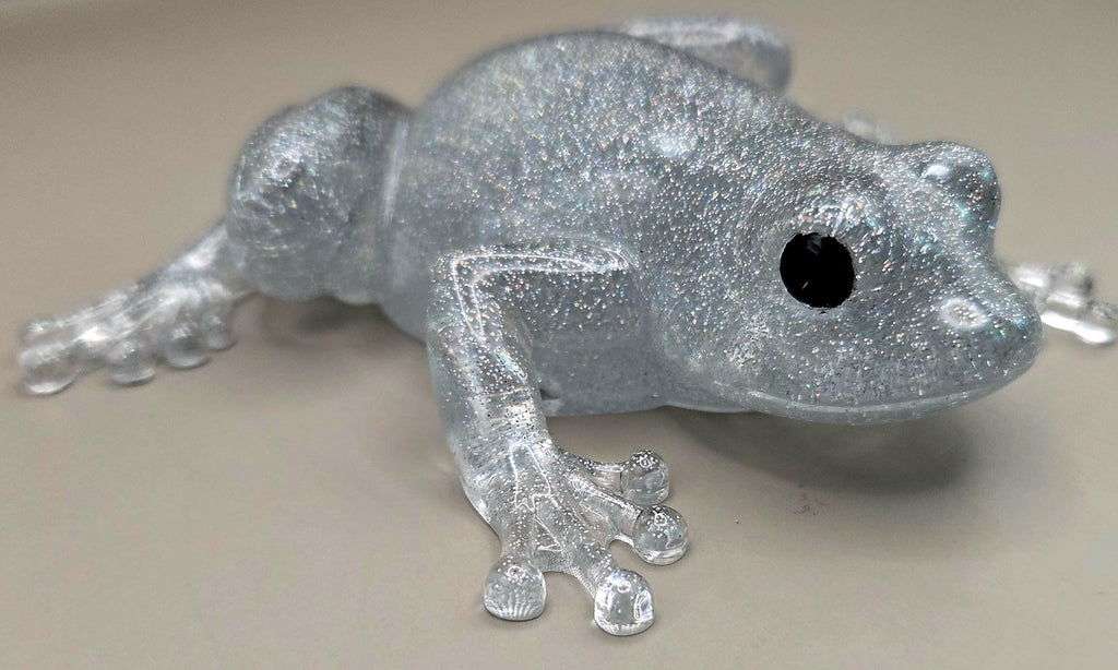 Handcrafted Epoxy Resin Frog Figurine - Gothic Home Decor
