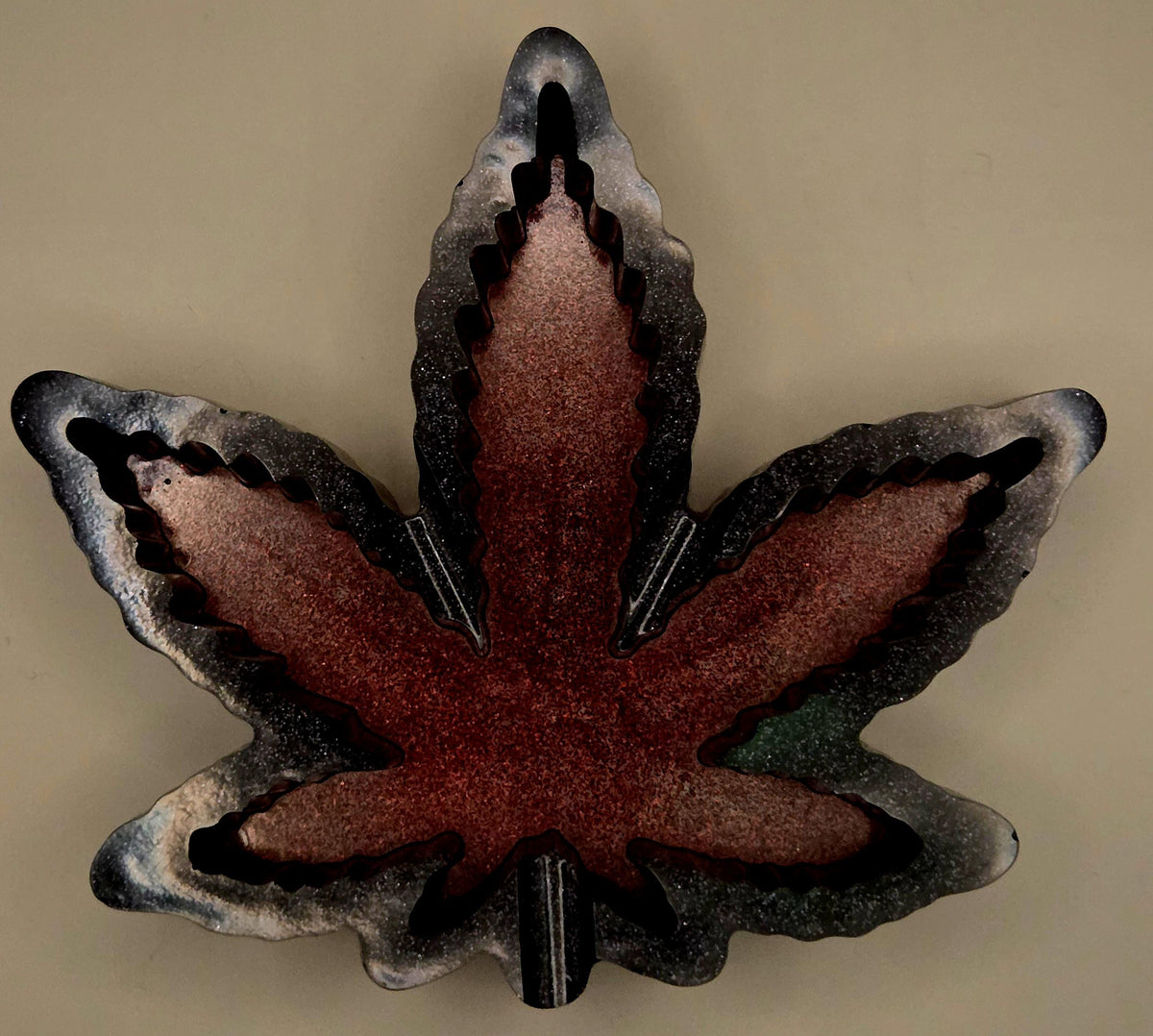 Handcrafted Epoxy Resin Leaf Ashtray - Gothic Home Decor